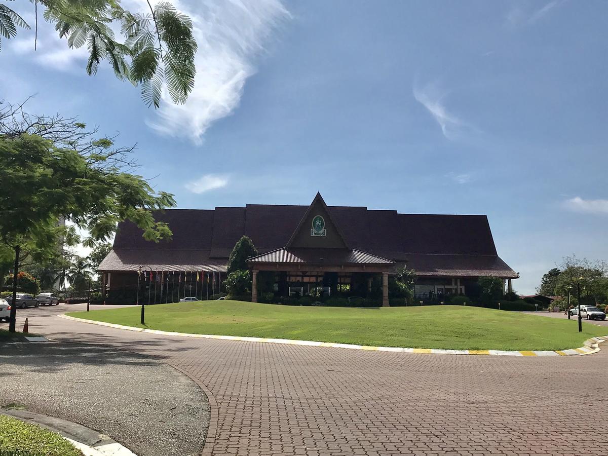 Melaka Afamosa Resort D'Amour: Private Villa with Garden View and Theater Room photo